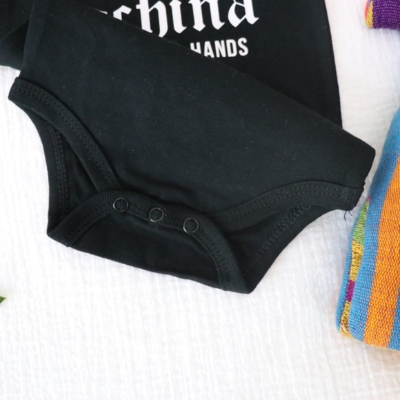 *LAST ONE* Don't Be A Cochina Onesie 0-3 Months - Picture 3 of 3